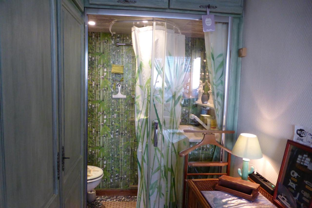 Nouveau ! Chambre D'Hote Insolite Privee " Coeurs De Pirates A Bali En Provence" Spa Sauna Massages Dans Cadre Exotique D'Amenagements Exterieurs D'Exception Ete Comme Hiver Bienvenue !!! Кавалер-сюр-Мер Екстер'єр фото